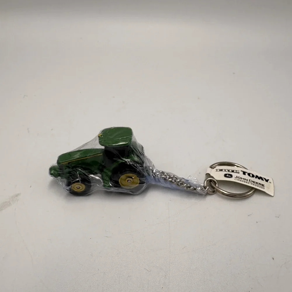 TOMY‎ John Deere Die Cast Lawn Tractor Keychain Green Farm Country 90s